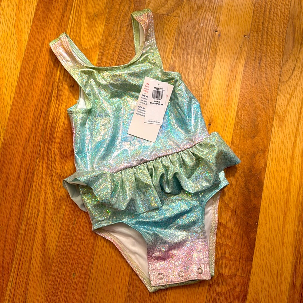 Ruffled one piece swimsuit for baby 18-24 months NWT